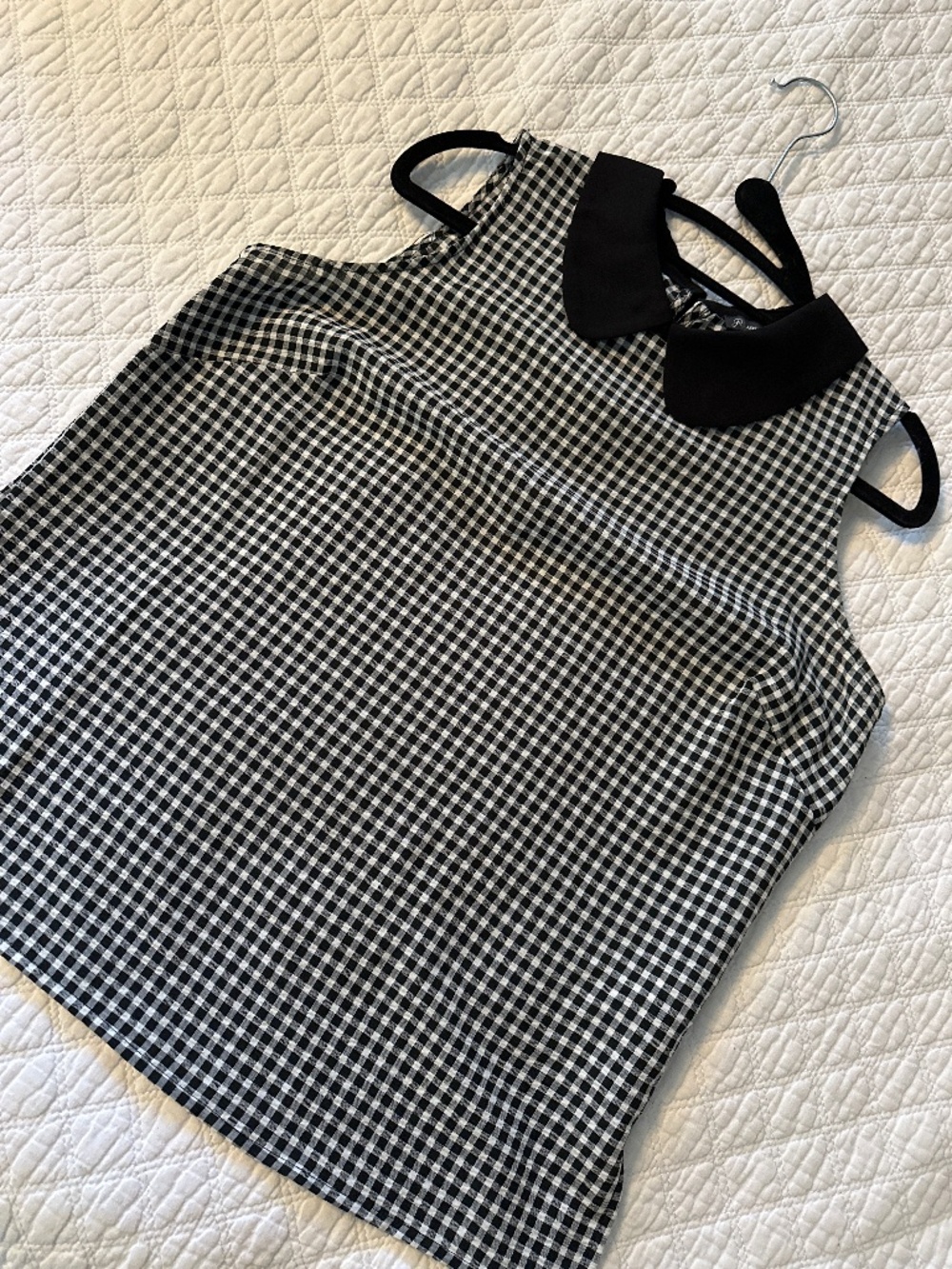 ✨ 3 for $30 ✨Adrianna Papell Top